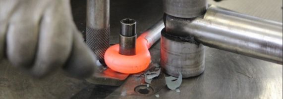 Fabrication de mouton et battant 3